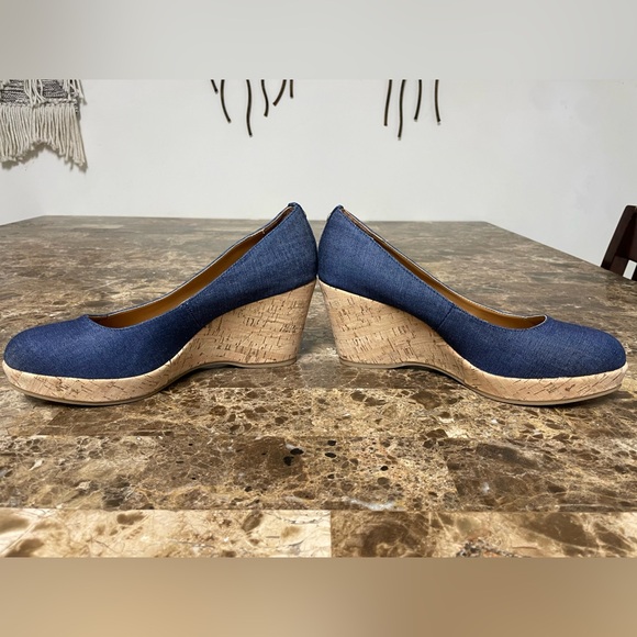 Bass Denim Closed Toe Wedges - Picture 6 of 10